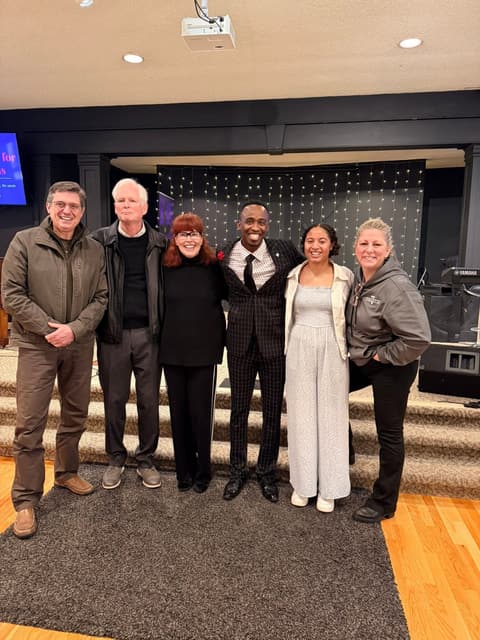 Certificates presented at the Romans 116 Church certification ceremony (13)