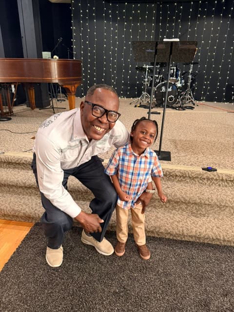 The Romans 116 Church family together in Lynnwood, Washington (30)