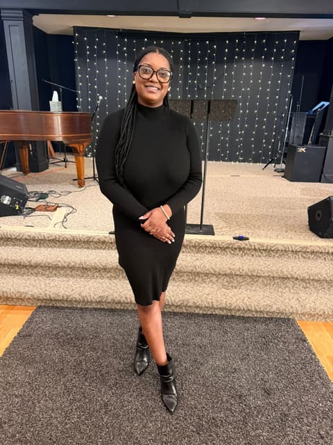 Pastor Dwayne Brown and Lady TaShara Brown of Romans 116 Church (17)